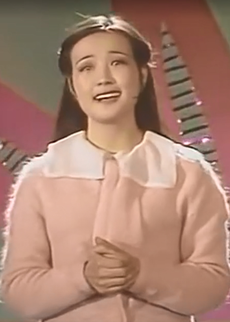 1983央视春晚封面图